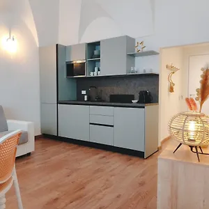 https://la-maddalena.hotelitalianriviera.com